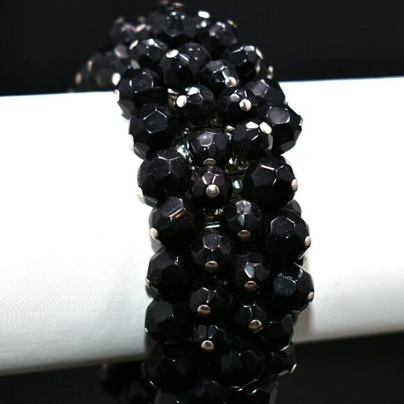 Vintage Black Beaded Cha Cha Bracelet, Silver Tone Expansion Bracelet, 6 1/2 In - Picture 1 of 9